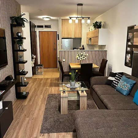 Daire Exclusive With Private Garden